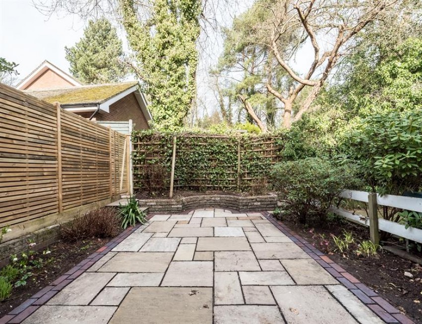 Images for Castlegate Mews, Prestbury, Macclesfield