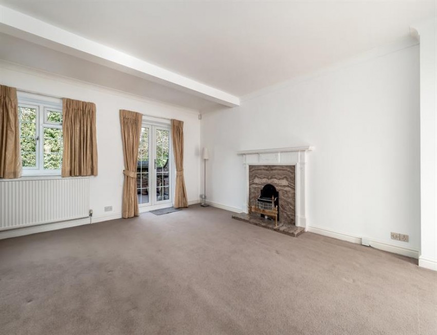 Images for Castlegate Mews, Prestbury, Macclesfield