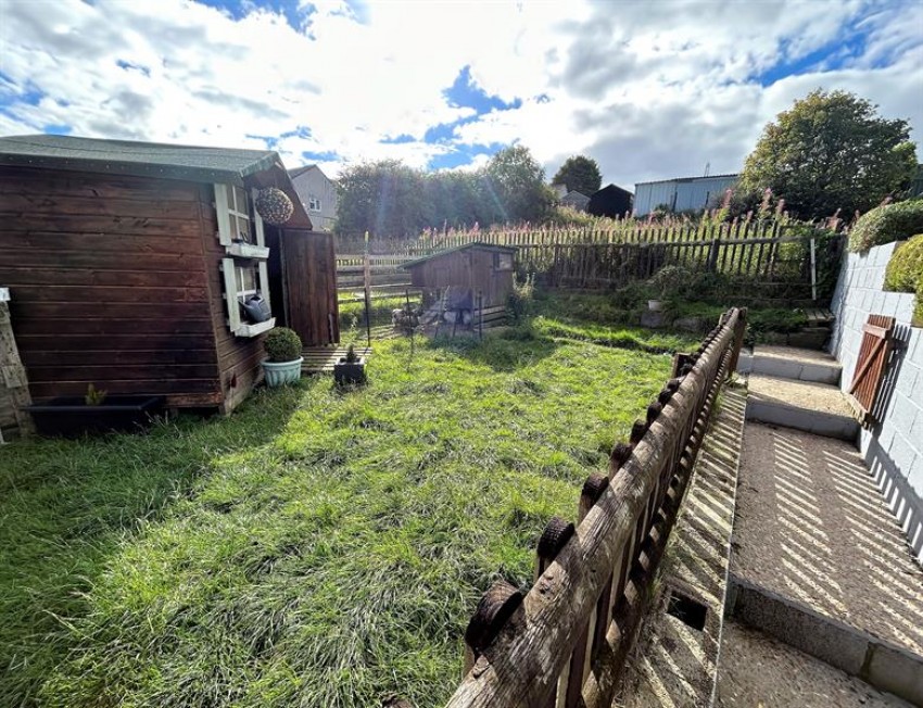 Images for Meadow Lane, Dove Holes, Buxton