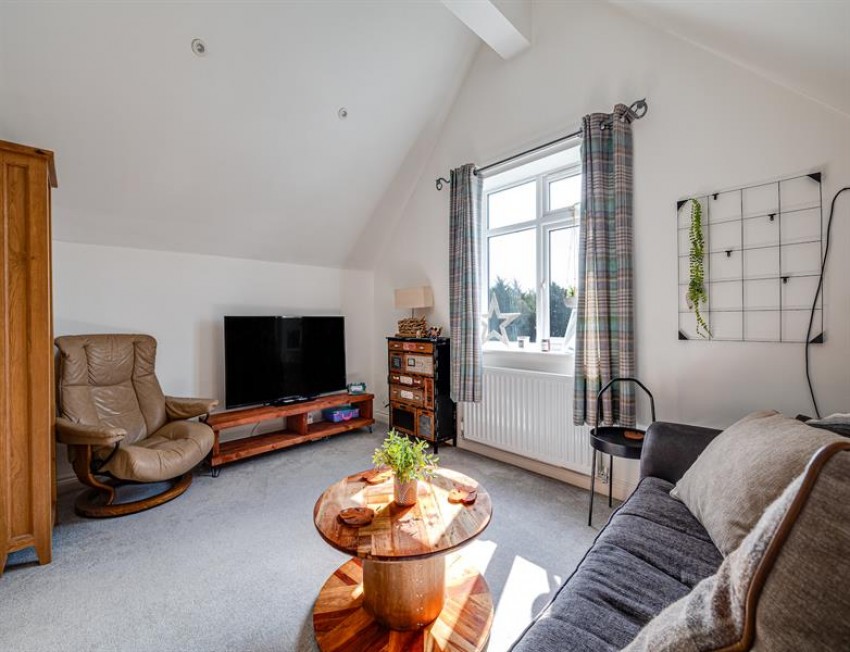 Images for Old Court Gardens, Oakmere