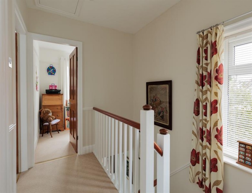 Images for Fingerpost Lane, Norley