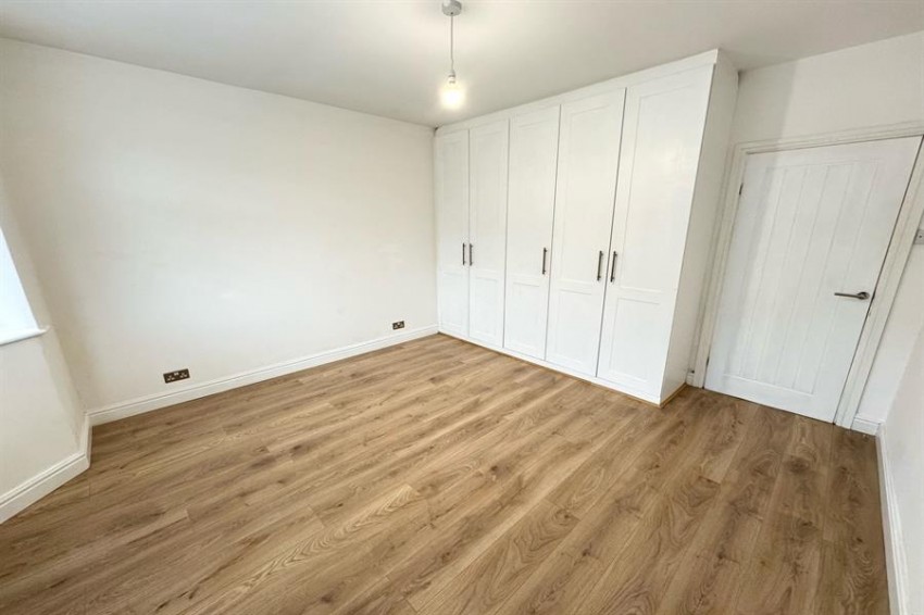 Images for Hawthorn Lane, Sale