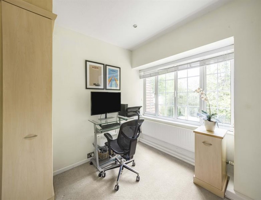 Images for Park Road, Hale, Altrincham