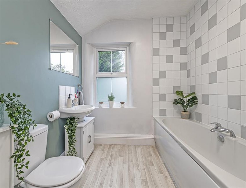 Images for Bridge Lane, Frodsham