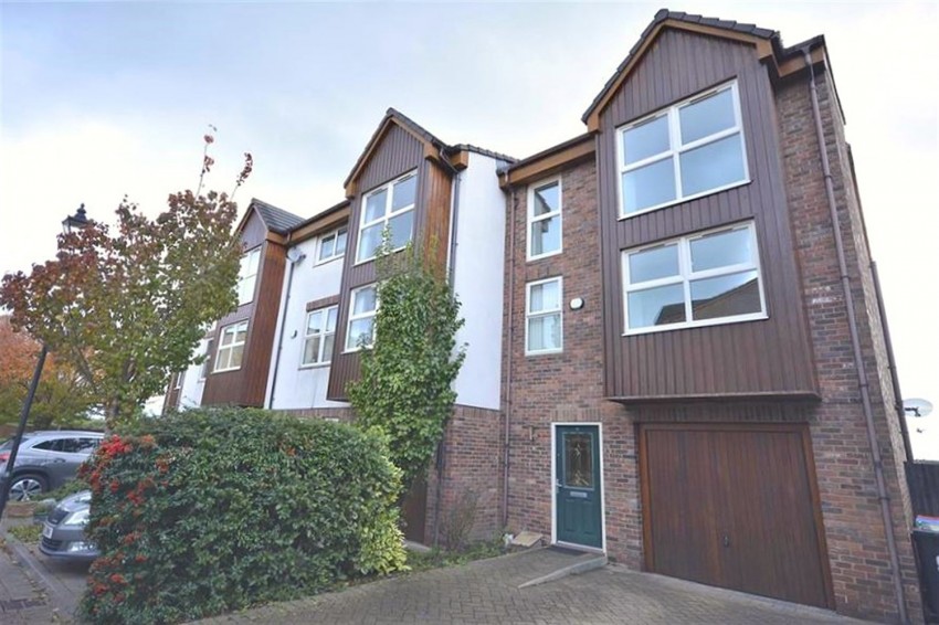 Images for The Rock Court, Frodsham