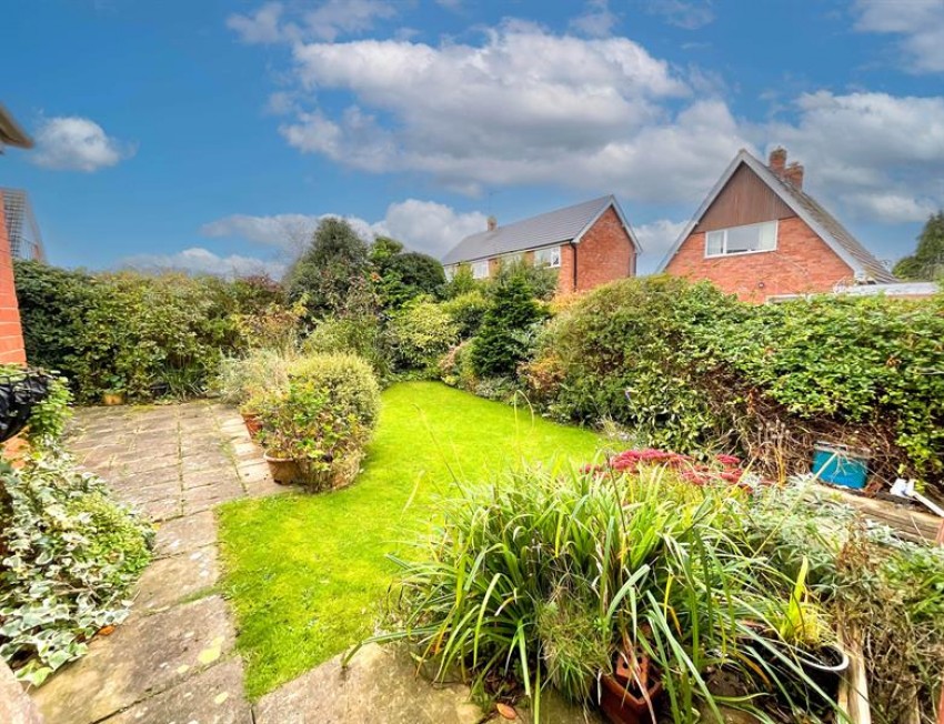 Images for Old Hall Court, Ashton Hayes, Chester