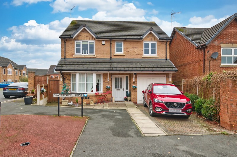 Waterside Drive, Frodsham