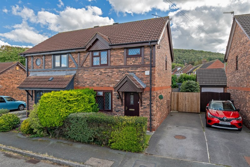 Lodge Hollow, Helsby, Frodsham