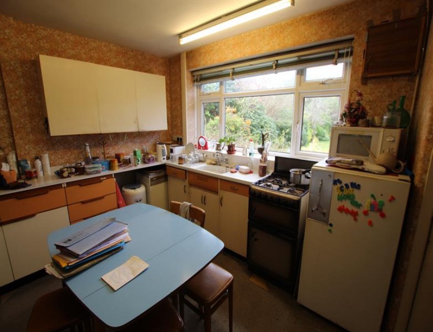 Images for 18 Weygates Drive, Hale Barns