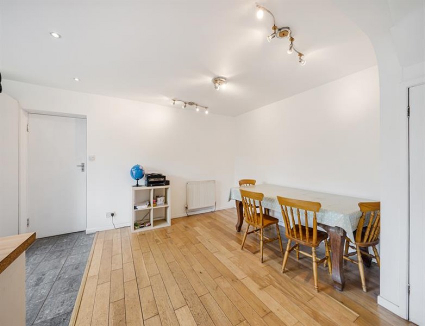 Images for Robin Lane, Chelford