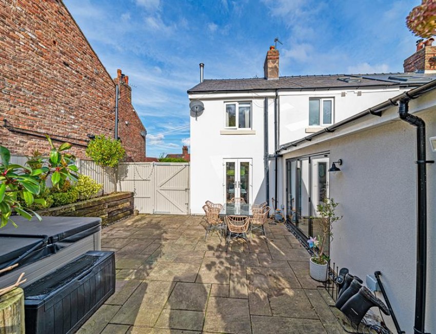 Images for Townfield Lane, Frodsham