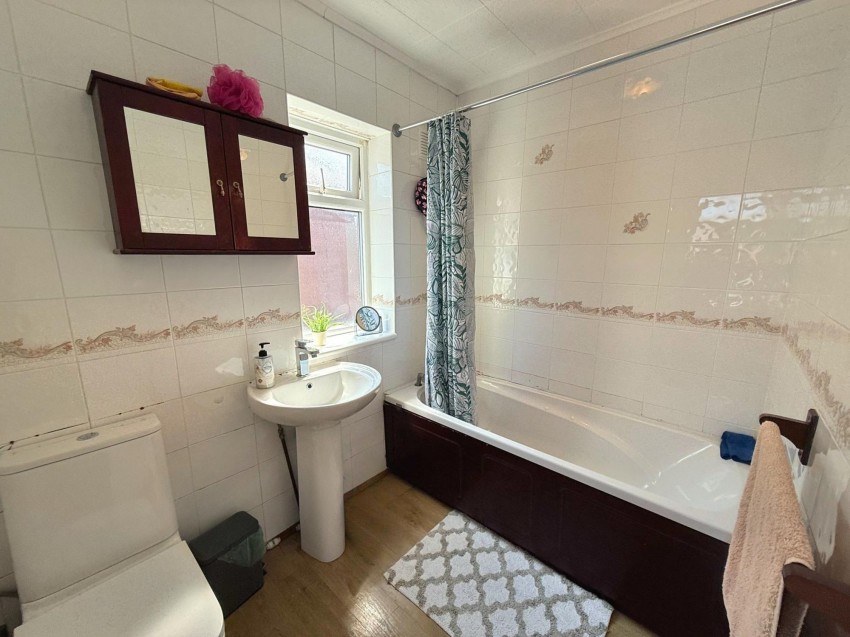 Images for Norris Road, Sale, M33