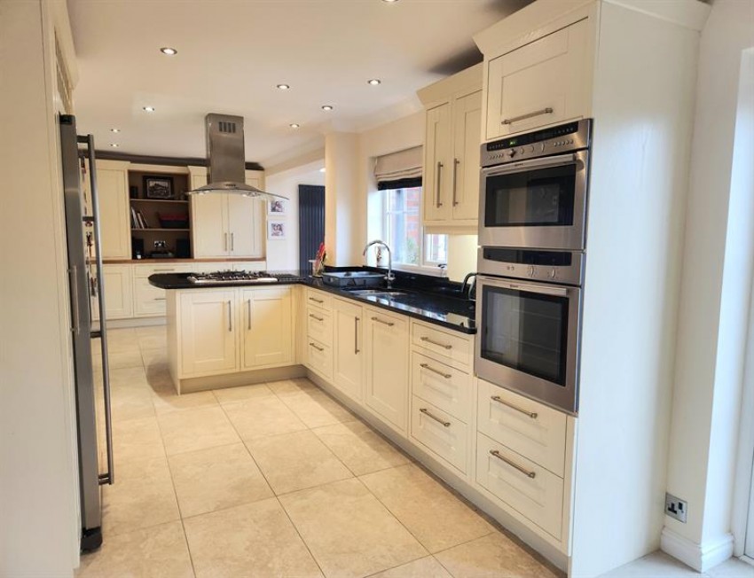 Images for Woodbridge Close, Appleton, Warrington