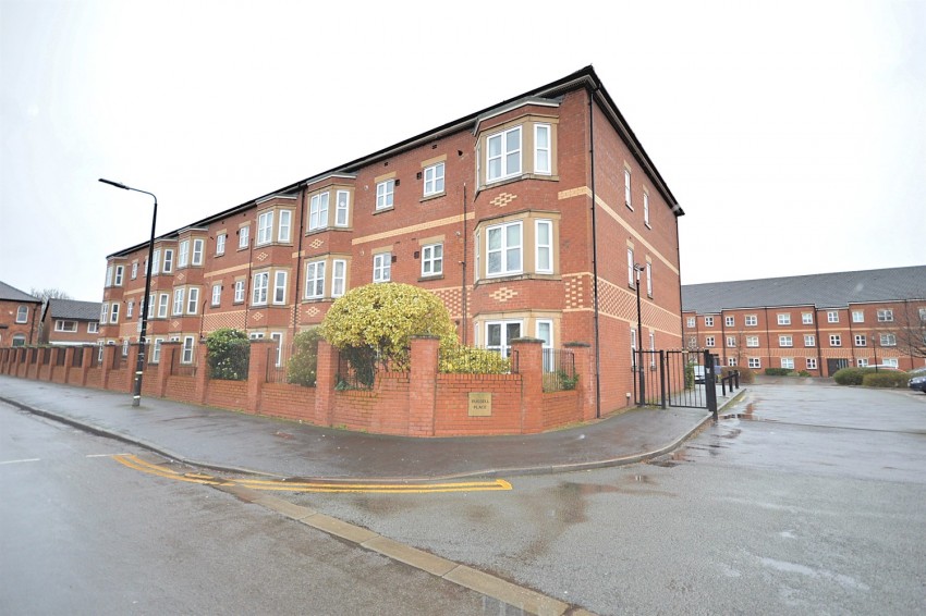 Images for Russell Place, Sale