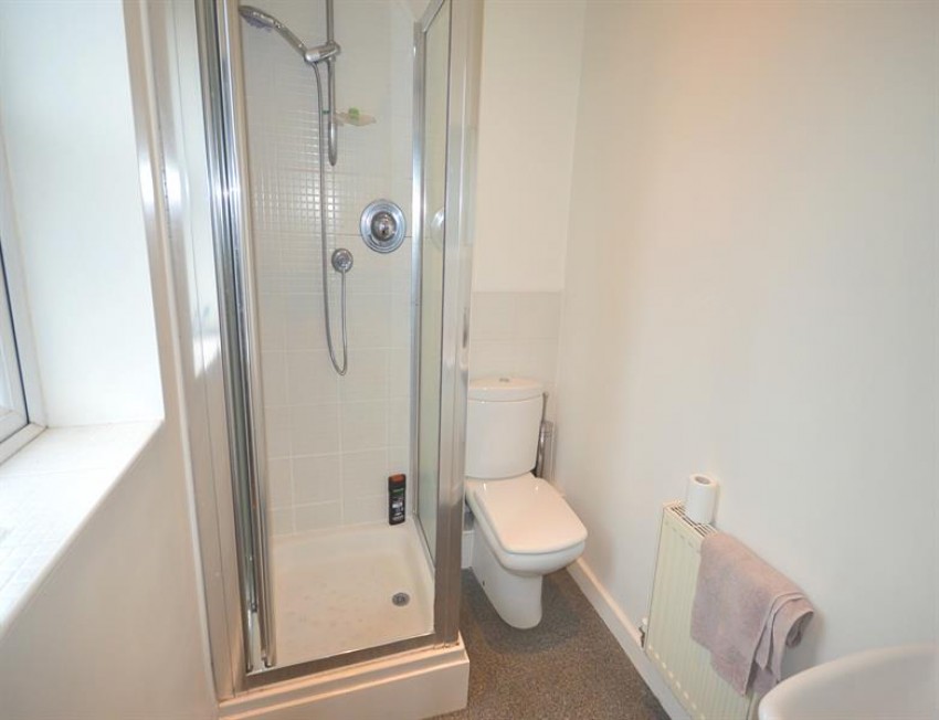Images for Russell Place, Sale