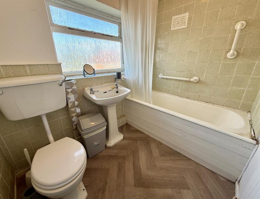 Images for Motcombe Road, Heald Green, Cheadle