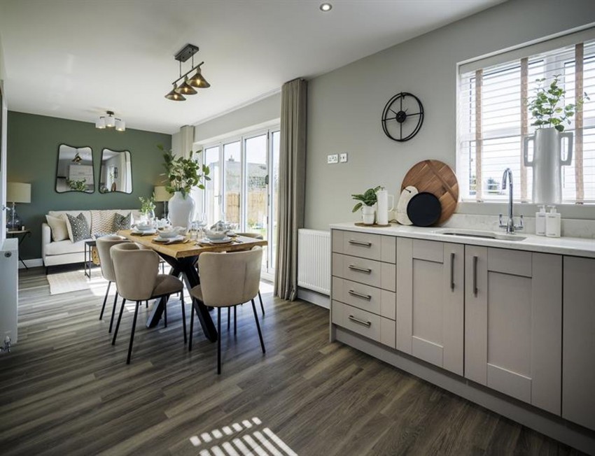 Images for The Meadow, London Road, SK11