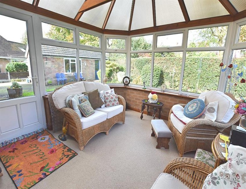 Images for Hillcrest Avenue, Holmes Chapel