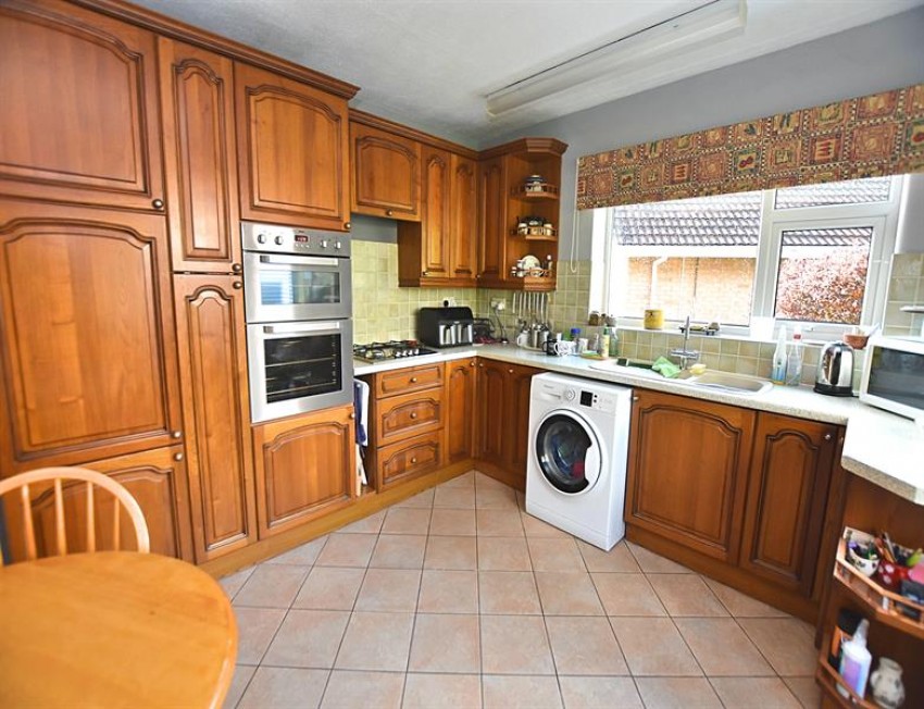 Images for Hillcrest Avenue, Holmes Chapel
