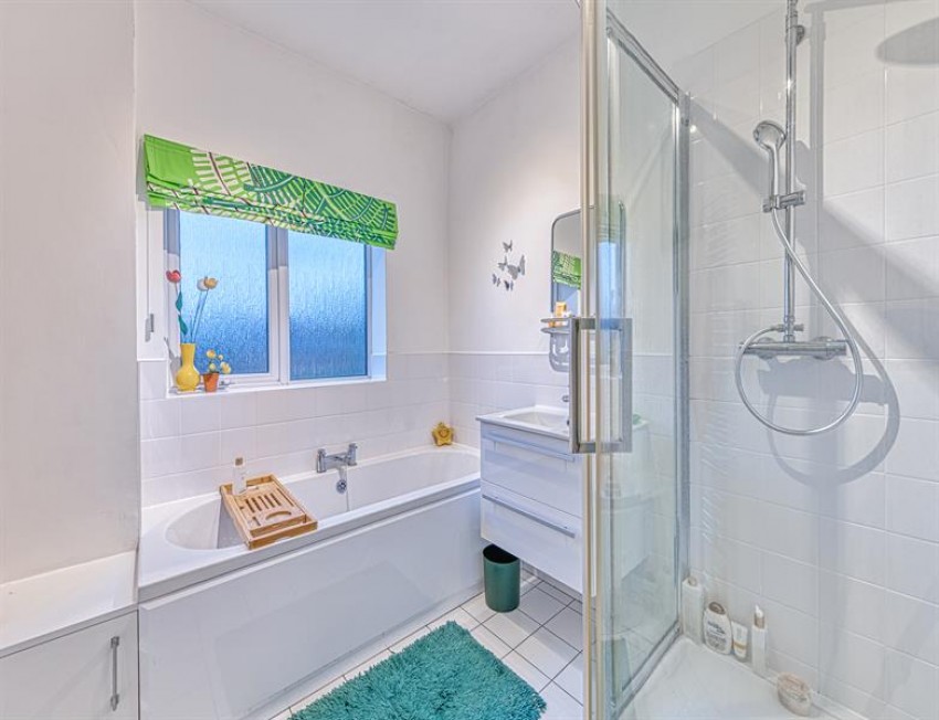 Images for Bradley Lane, Frodsham