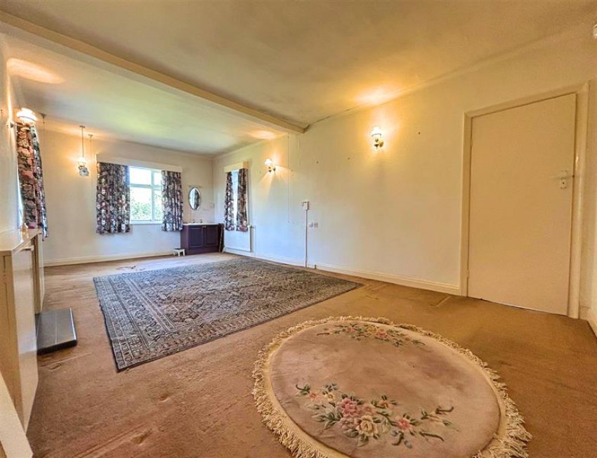 Images for Mowbray Avenue, Sale
