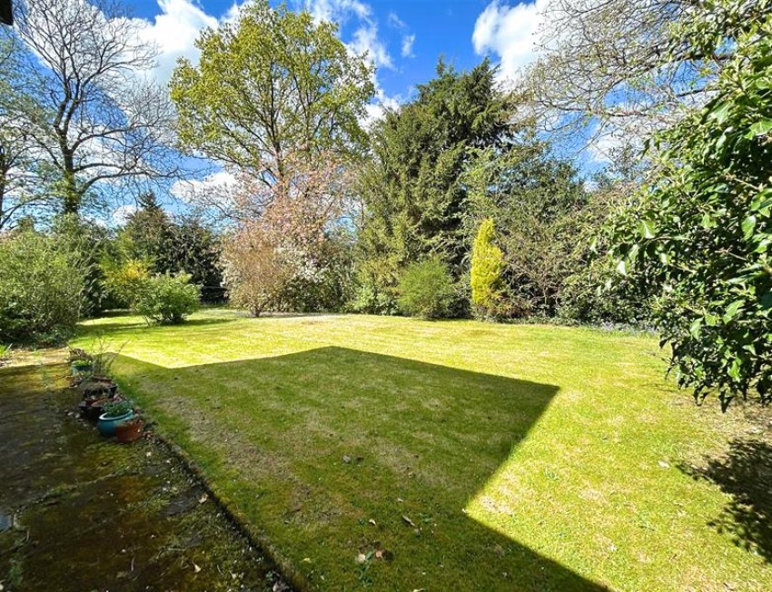 Images for Mowbray Avenue, Sale