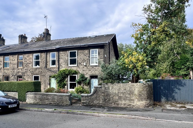 Sheffield Road, Glossop