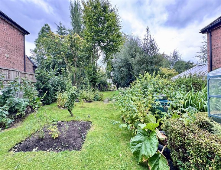 Images for Sheffield Road, Glossop