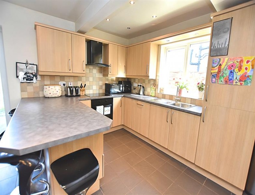 Images for London Road, Holmes Chapel