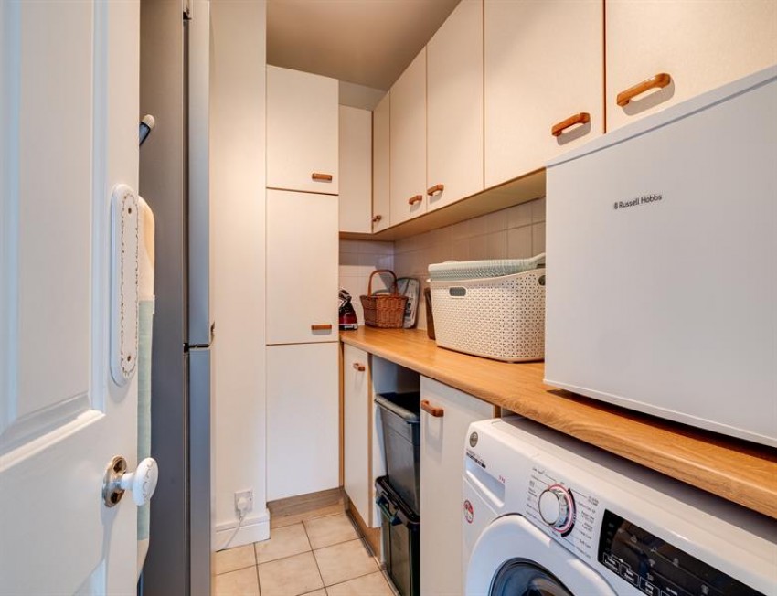 Images for Mill Lane, Great Barrow, Chester