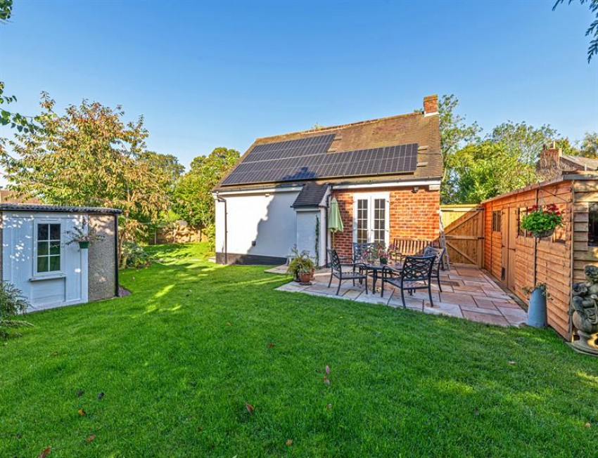 Images for Lower Rake Lane, Helsby, Frodsham