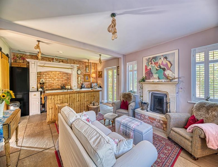 Images for Lower Rake Lane, Helsby, Frodsham