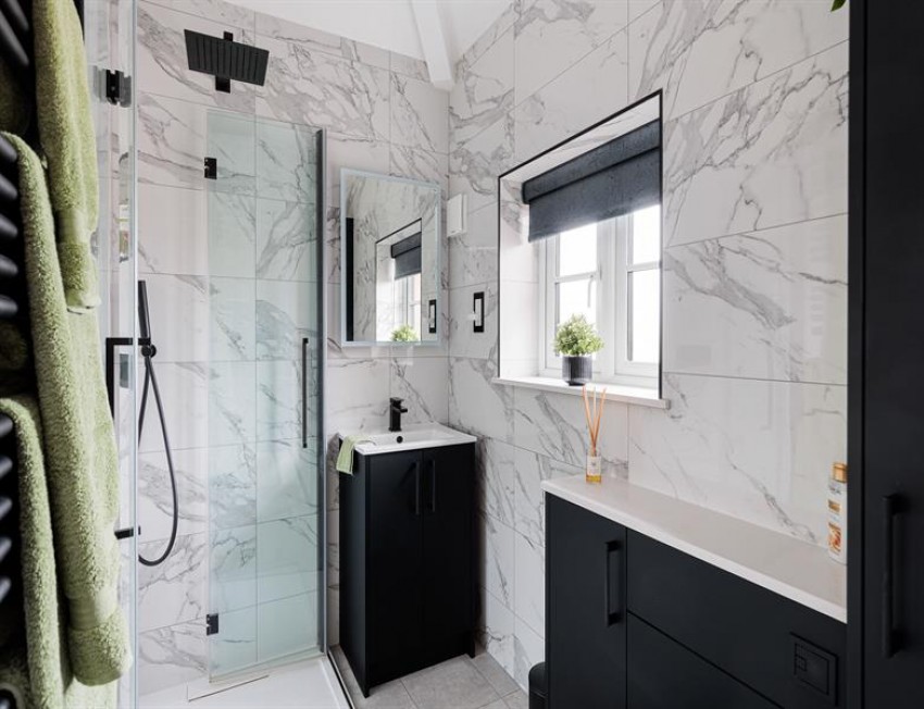 Images for Refurbished Tarvin house with 0.44 acre plot