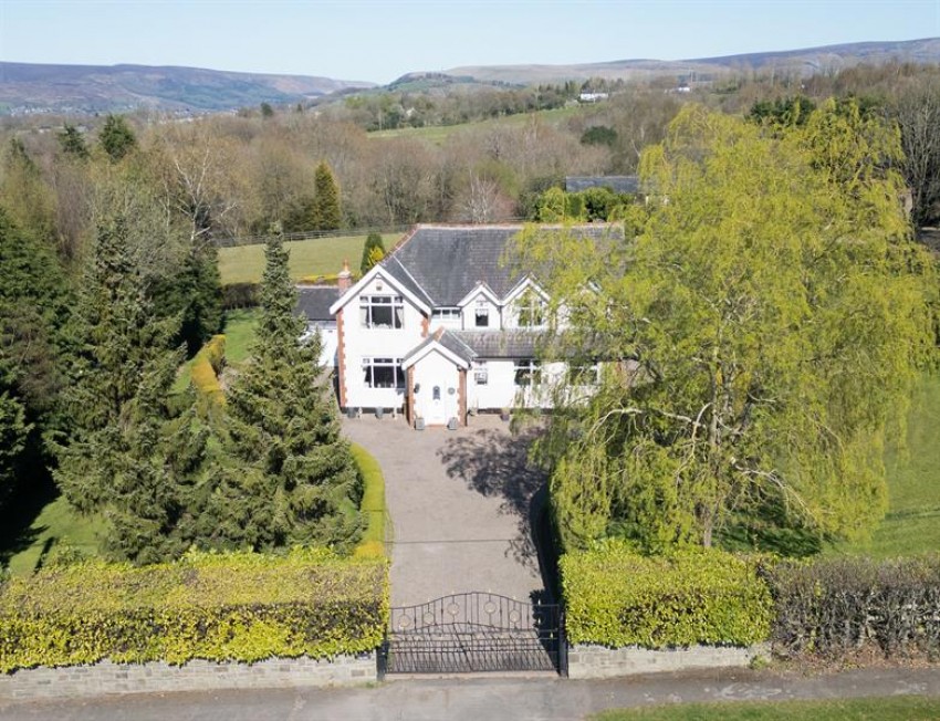 Images for Long Lane, Charlesworth, Glossop