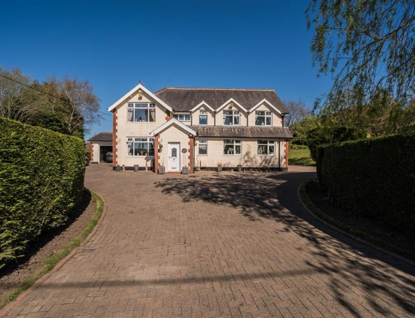 Images for Long Lane, Charlesworth, Glossop