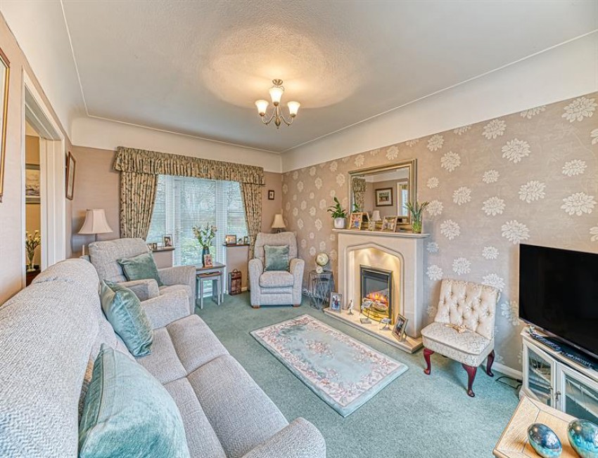 Images for Crescent Drive, Helsby, Frodsham