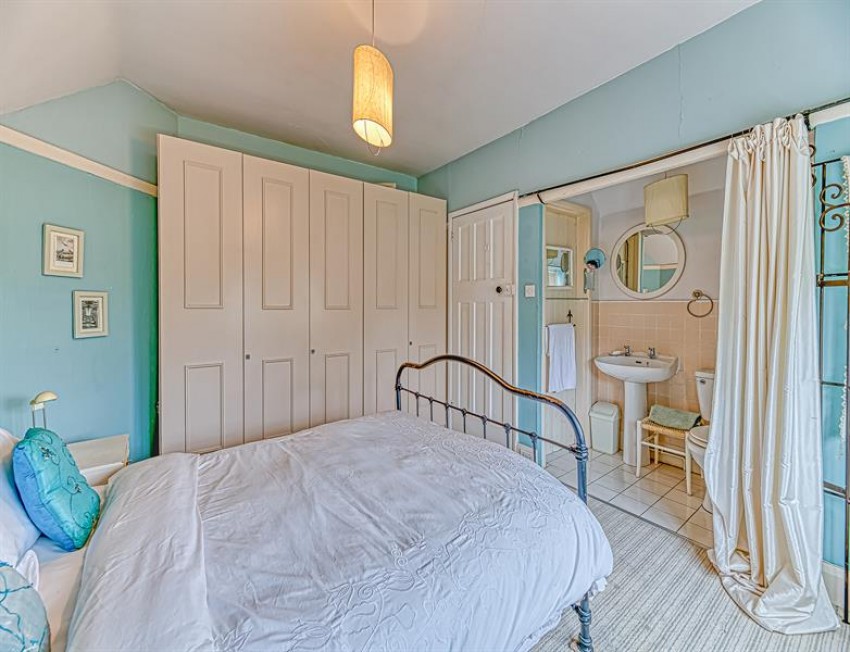 Images for Crescent Drive, Helsby, Frodsham