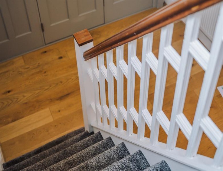 Images for Barkers Lane, Sale