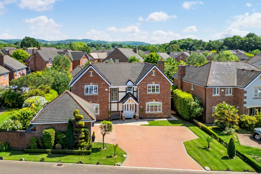 Images for Redshank Drive, Macclesfield, SK10