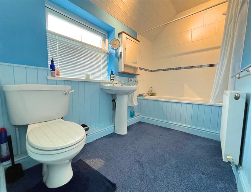 Images for Cranleigh Drive, Sale