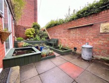 Images for Cranleigh Drive, Sale