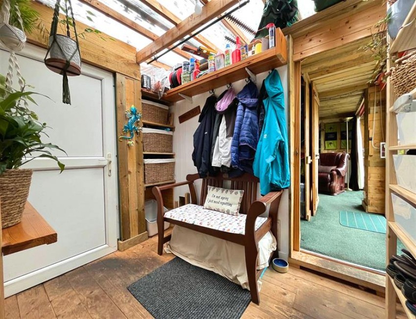 Images for Cranleigh Drive, Sale