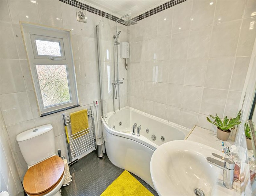Images for Park Lane, Frodsham