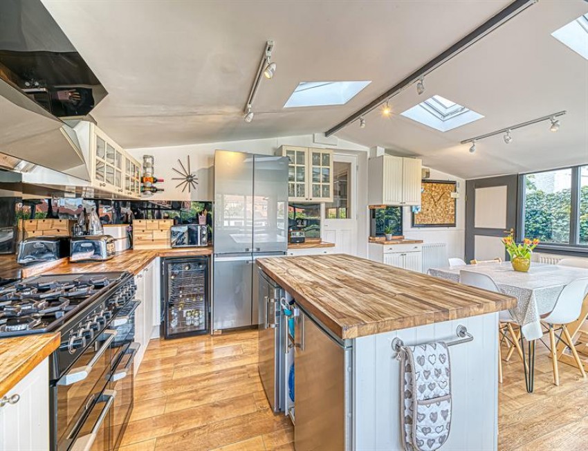 Images for Park Lane, Frodsham