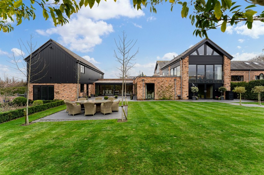 Images for Cherry Lane Barns, Cherry Lane, Lymm