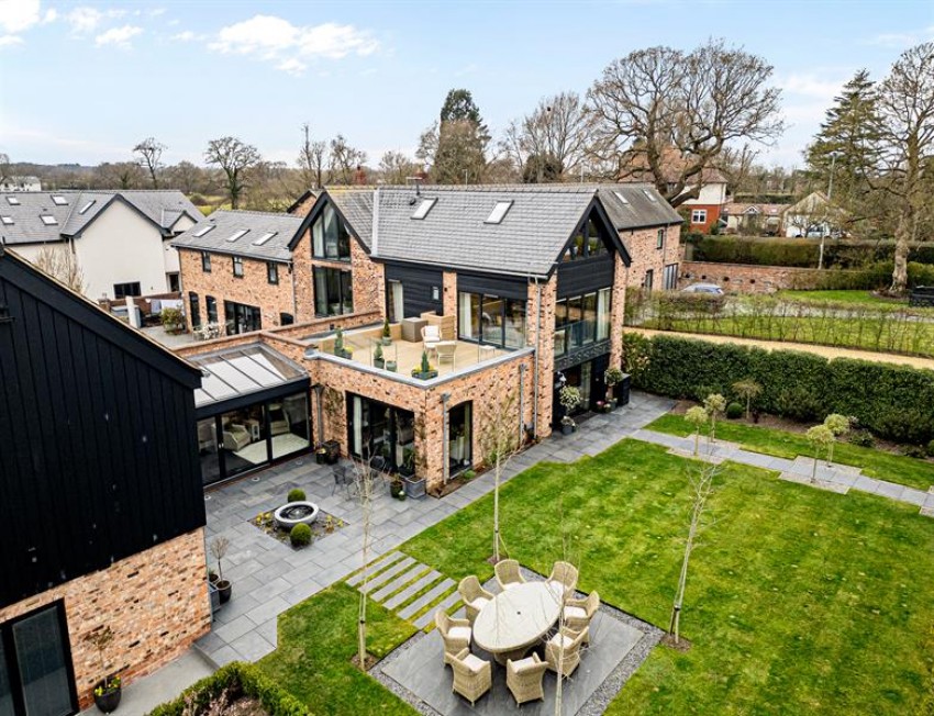 Images for Cherry Lane Barns, Cherry Lane, Lymm