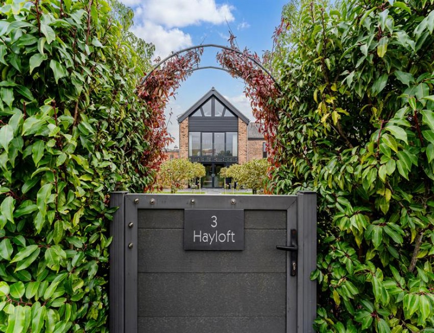 Images for Cherry Lane Barns, Cherry Lane, Lymm