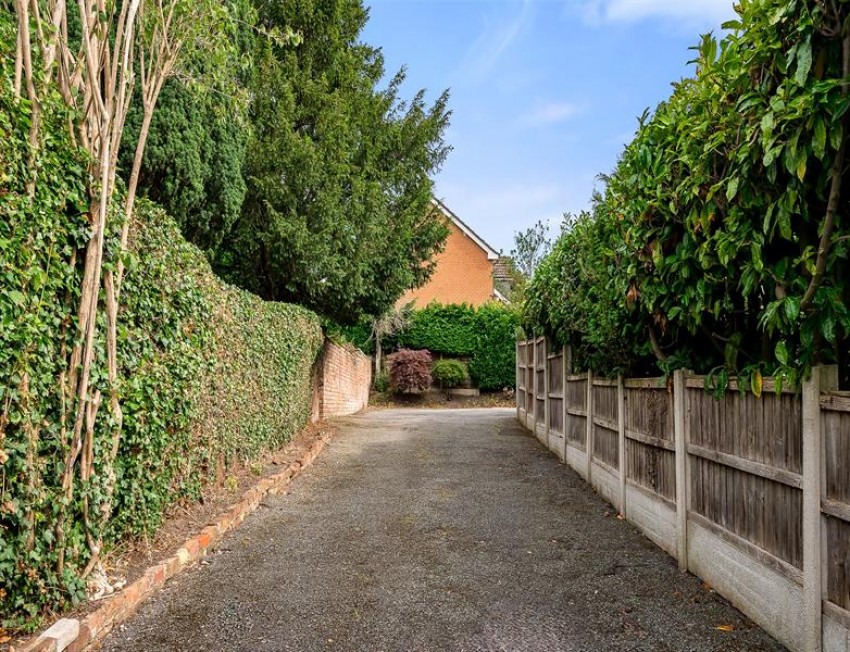 Images for Apsley Grove, Bowdon 