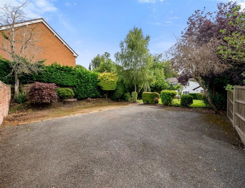 Images for Apsley Grove, Bowdon 