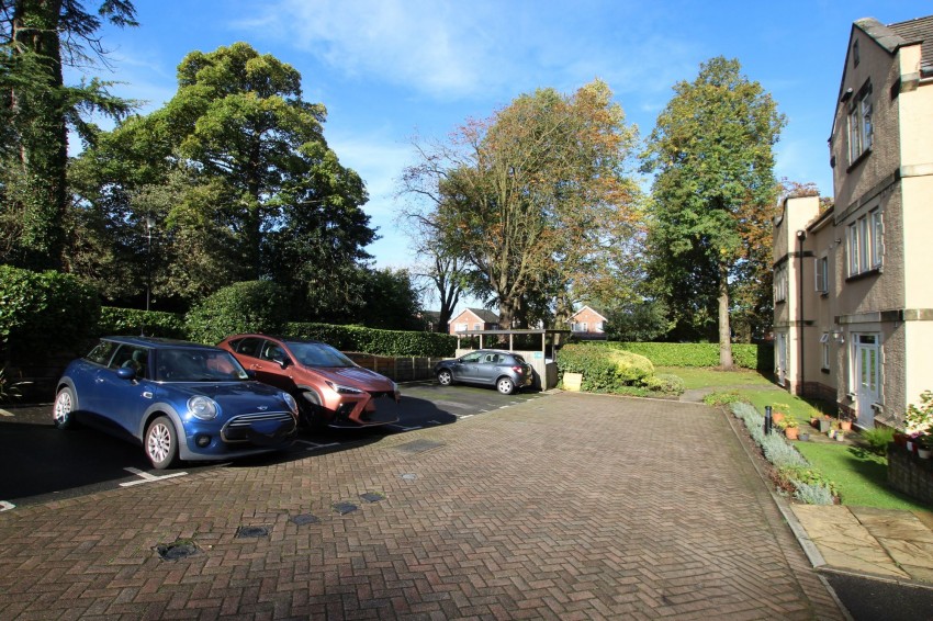 Images for Grove Lane, Hale, WA15